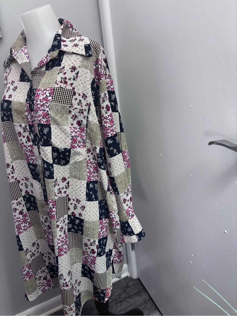 If She Loves "Be Faithful" Oversized Patchwork Shirt Dress Tunic - Picture 6 of 11